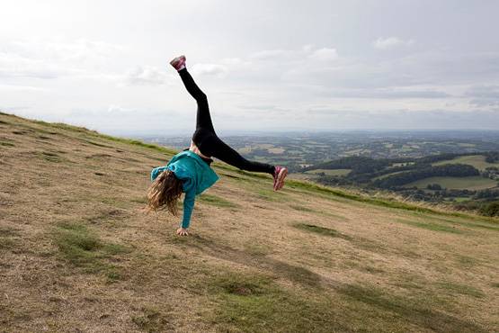 सेक्स चेंज कराकर लड़का बन रहीं लड़कियां, मंत्री ने बैठाई जांच