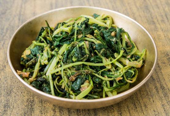 राहुल गांधी ने कैलाश मानसरोवर की यात्रा पर खाया नॉनवेज? जानें सच