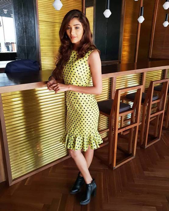 अब IAS बनना चाहती हैं ये मॉडल! मिला है Miss Diva का खिताब