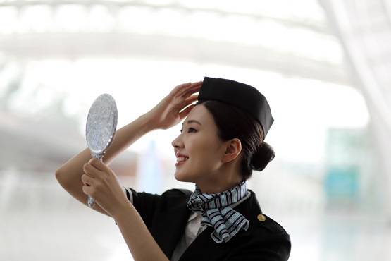 एयर होस्टेस के इंटरव्यू में पूछे जाते हैं ऐसे सवाल, आप भी जानें