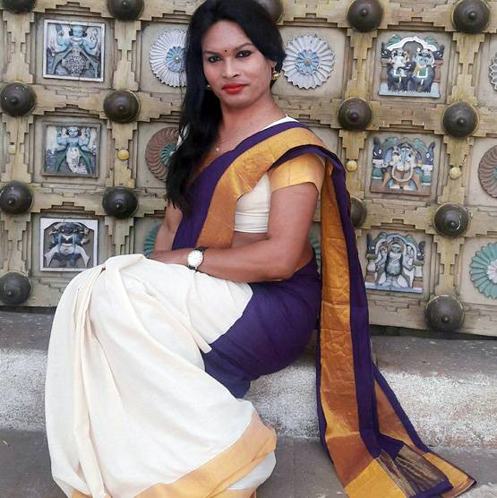 पहली ट्रांसजेंडर अफसर BF से करेगी शादी, 2 साल से है लिव-इन में