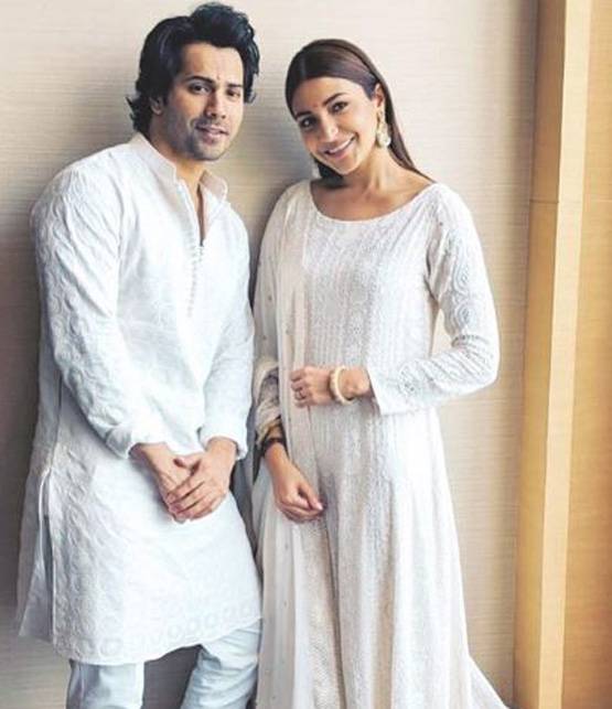 फ‍िल्म प्रमोशन में द‍िखा श्रद्धा-सनी का ग्लैमरस अंदाज, देखें PHOTOS