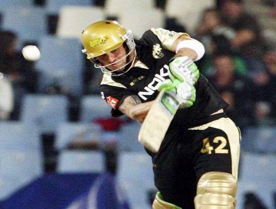 37 के हुए मैक्कुलम और बालाजी, दोनों का IPL इतिहास है बेहद खास