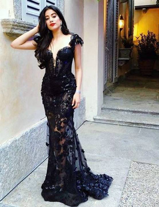 ईशा अंबानी की सगाई में PC-निक ही नहीं जाह्नवी और अनिल कपूर भी छाए