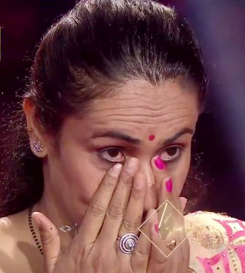 KBC-10: चौथी क्लास के सवाल का जवाब नहीं दे पाई टीचर