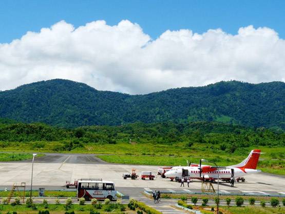 सबसे खतरनाक हवाई पट्टियां, लैंडिंग के वक्त थम जाती हैं सांसें