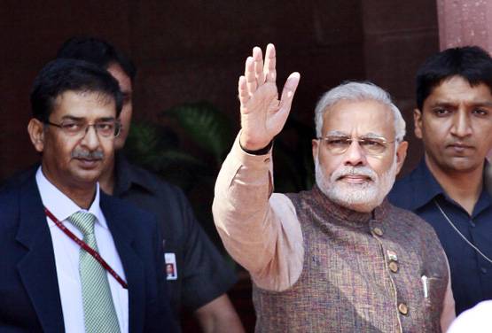 ना बंगला-ना कार, जानें कितनी संपत्ति है मोदी के पास