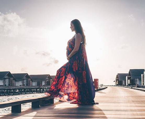 Photos : प्रेग्नेंट हैं नेहा धूपिया, कटरीना से कम नहीं है अंदाज