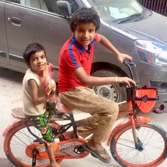 कैसे एक PHOTO की वजह से गरीब परिवार को मिल गए 57 लाख रुपये