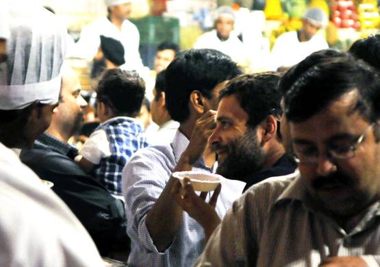 राहुल गांधी ने कैलाश मानसरोवर की यात्रा पर खाया नॉनवेज? जानें सच