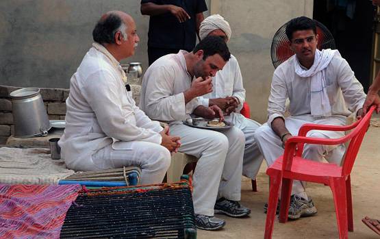 राहुल गांधी ने कैलाश मानसरोवर की यात्रा पर खाया नॉनवेज? जानें सच