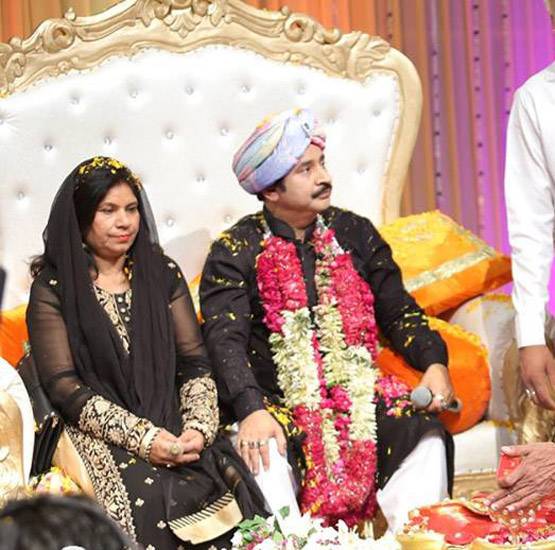 आशु गुरु का निकला कच्चा चिट्ठा, आश्रम में किया था मां-बेटी से रेप