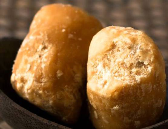 क्या डायबिटीज के मरीजों को गुड़ खाना चाहिए?