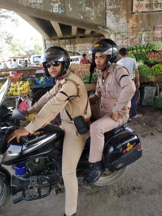 विवेक हत्याकांड: यूपी में दिखा 'सिपाही विद्रोह', बांधी काली पट्टी