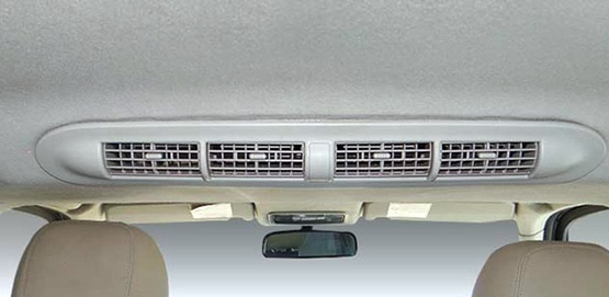 त्योहारी मौसम में अपडेट हुई टाटा Safari Storme