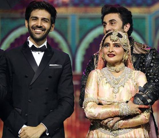 अधूरे ख्वाब: शादी-पत‍ि और बहुत सारे बच्चे चाहती थीं रेखा