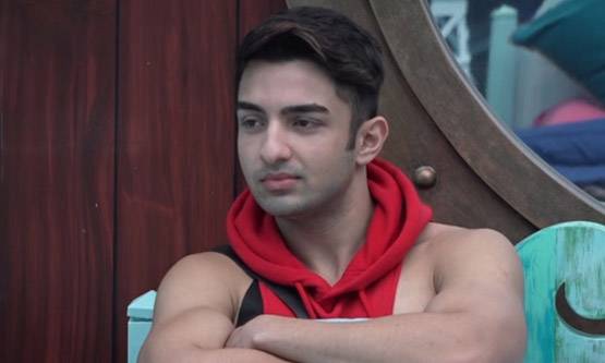 अनूप ने कराया है हेयर ट्रांसप्लांट, 7 हजार बालों के लिए लाखों खर्च