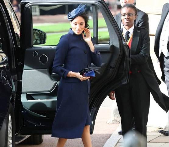 PHOTOS: रॉयल वेडिंग में इस अंदाज में दिखे मेगन मर्केल और प्रिंस हैरी