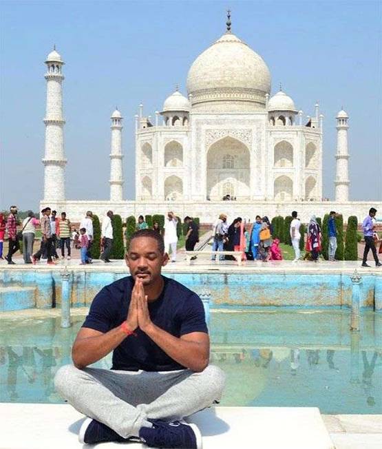 विल स्मिथ ने देखा ताज महल, इस अंदाज में खिंचाई PHOTOS