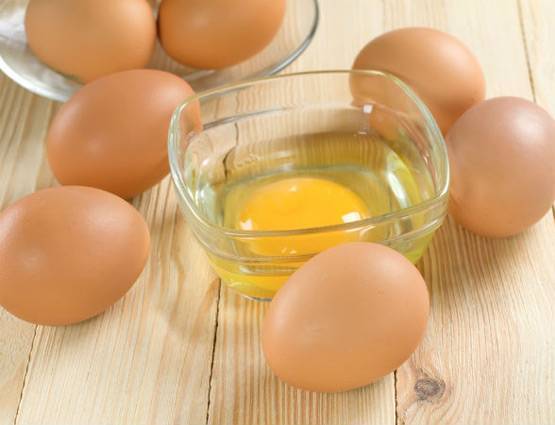 कमाल का है ये 'अंडे का तेल', करेगा बालों की हर समस्या को दूर