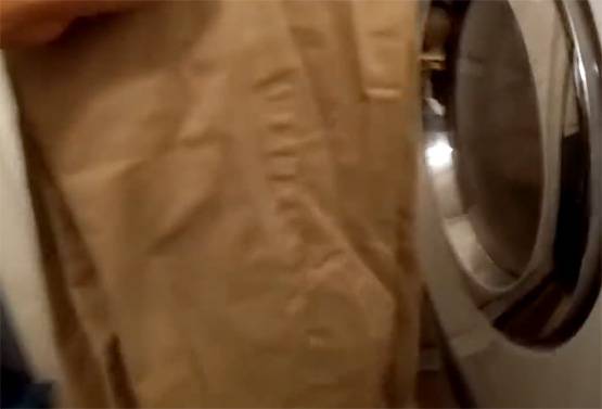 प्रेस के बिना इस ट्रिक से मिनटों में दूर होंगी कपड़ों की सिलवटें