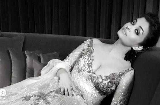 जब प्रिसेंस लुक में रैम्प पर उतरीं ऐश्वर्या, आराध्या भी थीं साथ