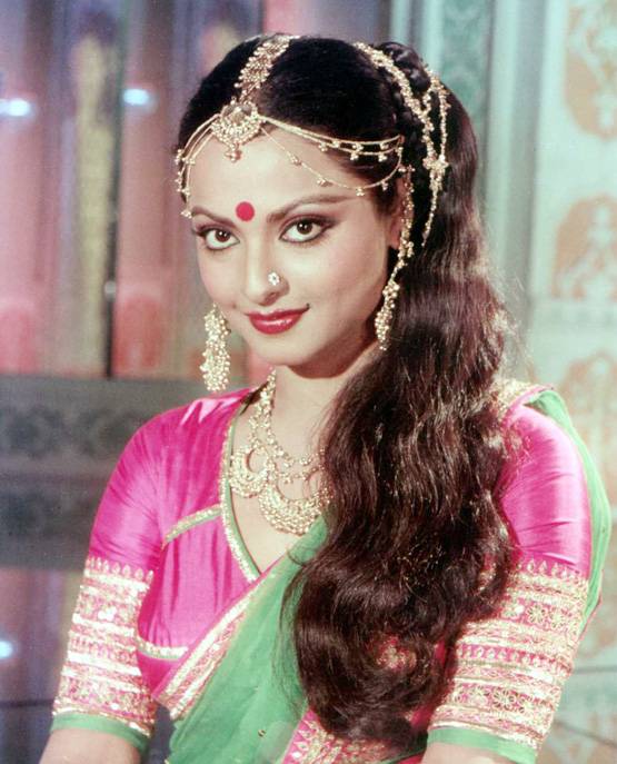 अधूरे ख्वाब: शादी-पत‍ि और बहुत सारे बच्चे चाहती थीं रेखा