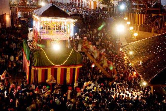 देश की इन जगहों पर रावण को जलाया नहीं, बल्कि पूजा जाता है...