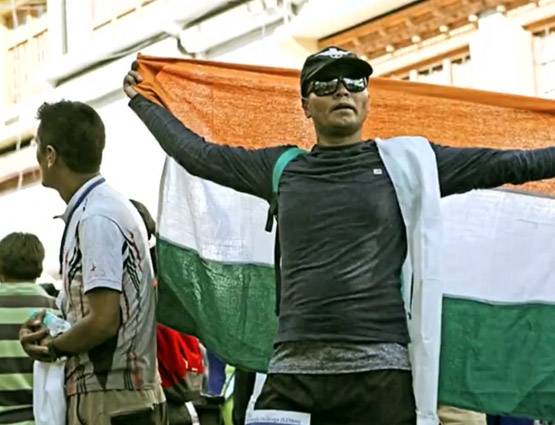 KBC 10: आतंकियों से लिया लोहा, 3 गोल‍ियां खाकर बचाई 150 की जान