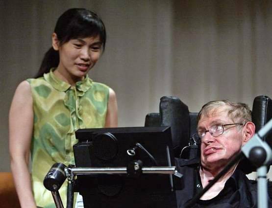 हॉकिंग की आखिरी किताब में कई खुलासे, लिखा- नहीं होते हैं भगवान