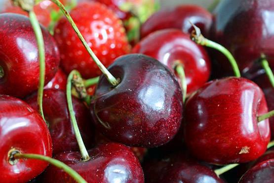 डायबिटीज के मरीजों को फल खाने चाहिए या नहीं?