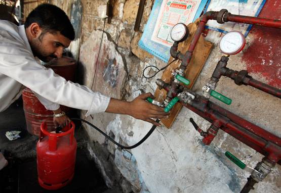 अभी तक नहीं मिली है LPG सब्स‍िडी, तो पाने के लिए करें ये काम