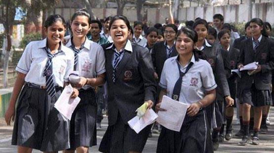 CBSE 12th Exam: अंग्रेजी के पेपर में बड़ा बदलाव, कम आएंगे सवाल