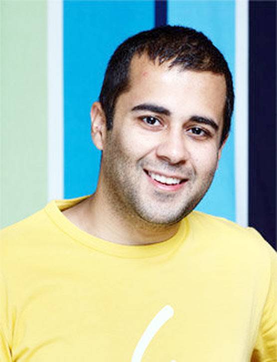 आरोपों पर चेतन की सफाई, इरा ने लिखा था- Miss u kiss u