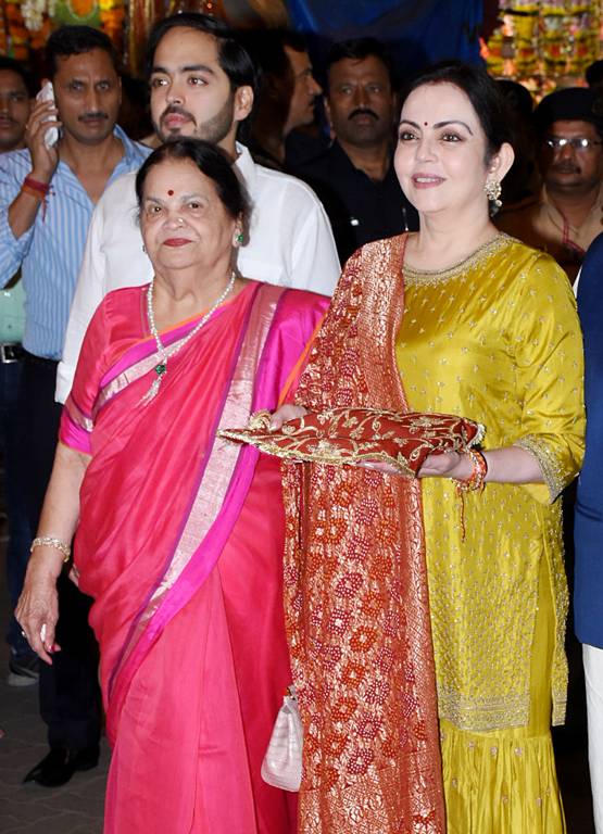 12 द‍िसंबर को दुल्हन बनेंगी ईशा अंबानी, शादी से पहले डिनर पार्टी