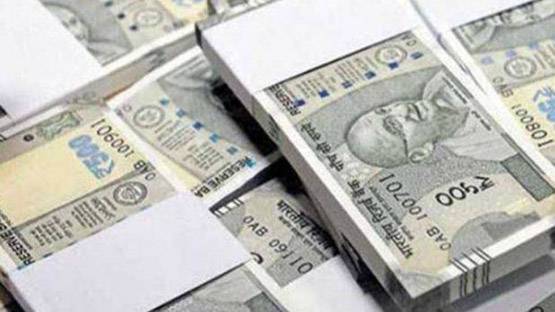 जानें- पहली बार नोट पर कब छपे थे बापू, ये है फोटो का राज