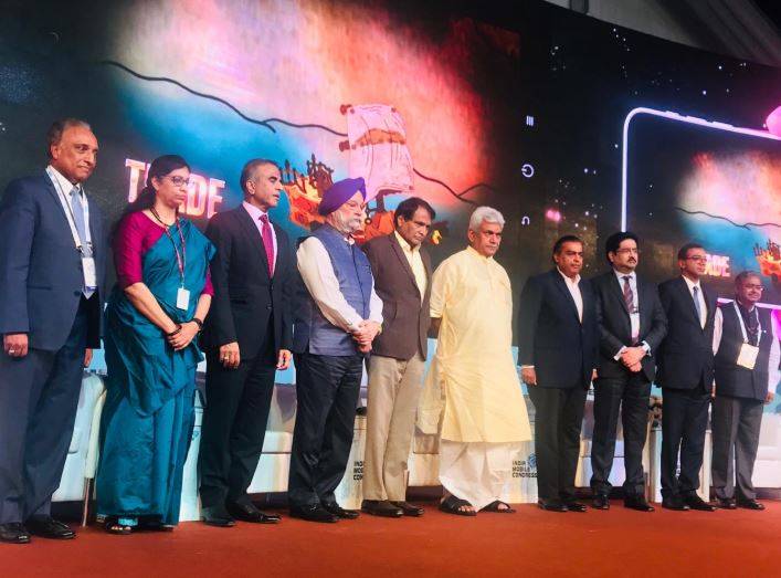 सिगरेट जैसा टैक्स, सुनील मित्तल बोले- कैसे बचेगा टेलीकॉम सेक्टर?