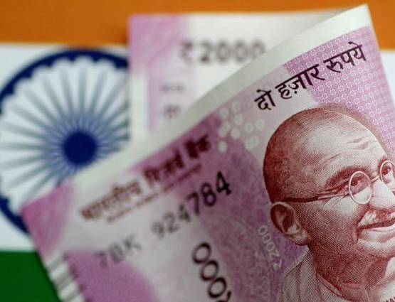 बैंक खाते में अचानक आ जाए लाखों रुपये, तो गलती से भी न करें ये काम