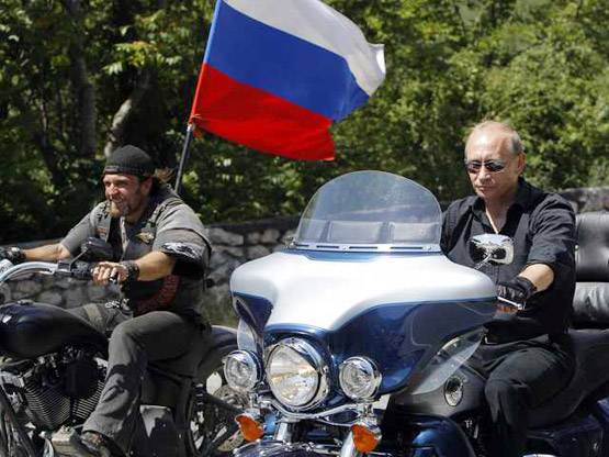 आम राजनेता जैसे नहीं पुतिन, देखें HE-MAN लुक की 30 चर्चित तस्वीरें