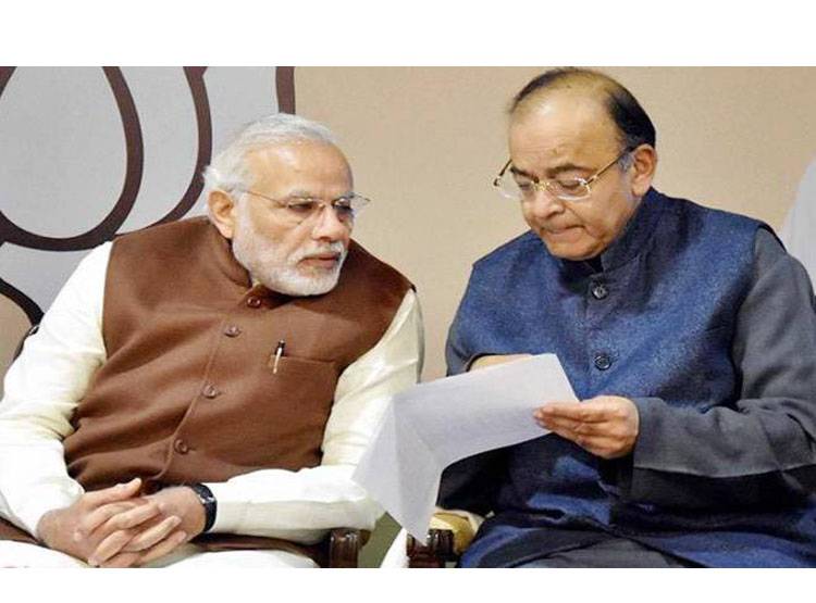 मोदी सरकार का नया प्लान, पेट्रोल पंप लगाना होगा आसान!