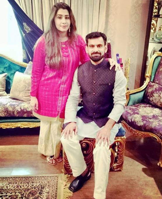 पत्नी के कारण एक PAK खिलाड़ी को कामयाबी और दूसरे को मिला बैन