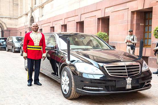 देखें- राष्ट्रपति भवन की वो तस्वीरें, जो आपने शायद ही देखी होंगी