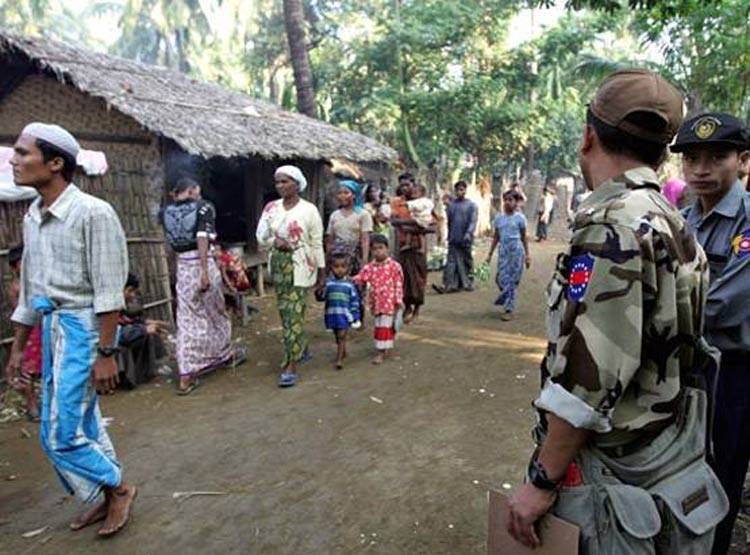 कौन हैं रोहिंग्या, भारत में कितने हैं और किन राज्यों में रहते हैं