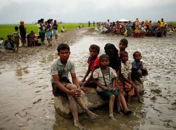 कौन हैं रोहिंग्या, भारत में कितने हैं और किन राज्यों में रहते हैं