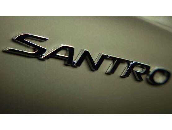 लॉन्च से पहले Hyundai की नई Santro का इंटीरियर LEAK