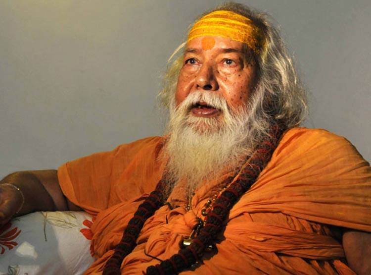 वो 10 बाबा जो पलट सकते हैं मध्य प्रदेश में चुनाव के नतीजे