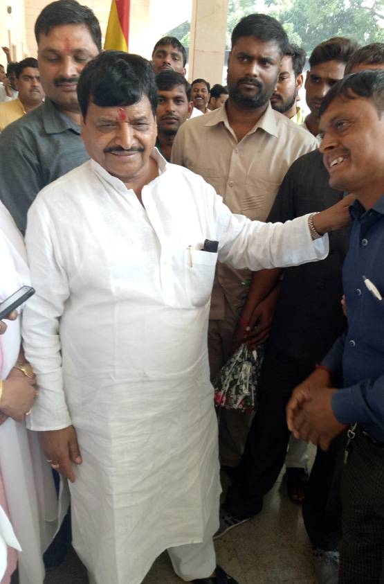 मायावती का वो आलीशान बंगला, जिसमें शिवपाल को मिली एंट्री, PICS