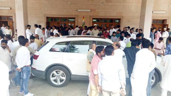 मायावती का वो आलीशान बंगला, जिसमें शिवपाल को मिली एंट्री, PICS