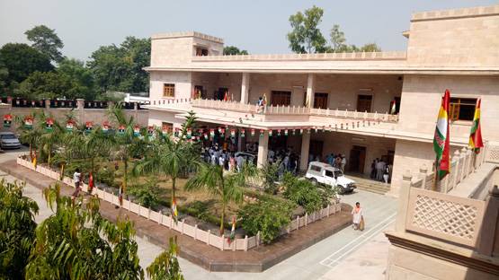 मायावती का वो आलीशान बंगला, जिसमें शिवपाल को मिली एंट्री, PICS