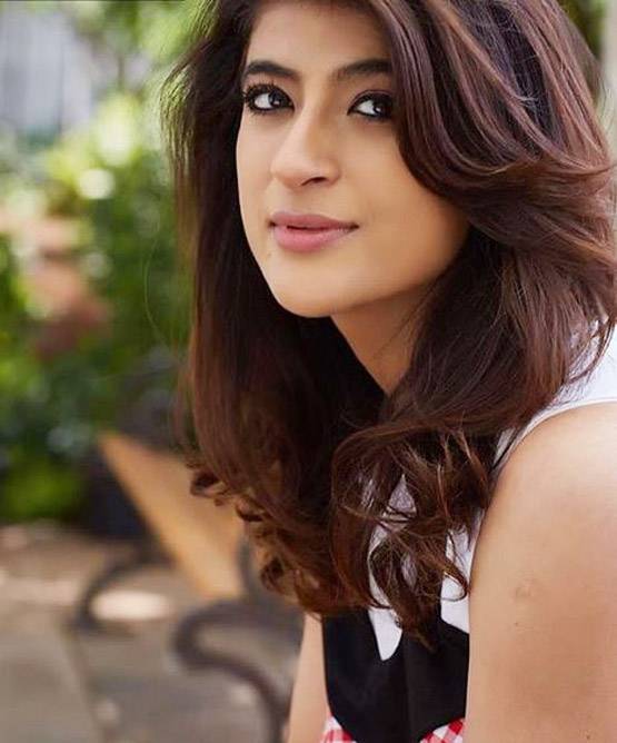 कैंसर से जंग लड़ रहीं आयुष्मान की पत्नी ने शेयर किया #MeToo मोमेंट